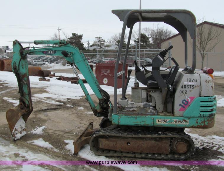image for item I9818 1998 IHI 18J mini excavator