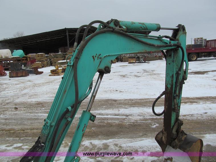 image for item I9818 1998 IHI 18J mini excavator
