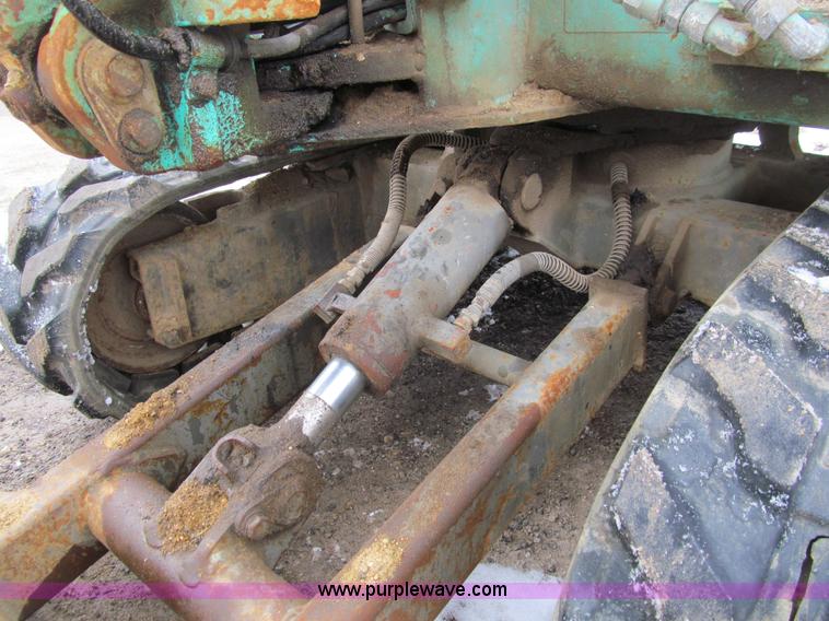 image for item I9818 1998 IHI 18J mini excavator