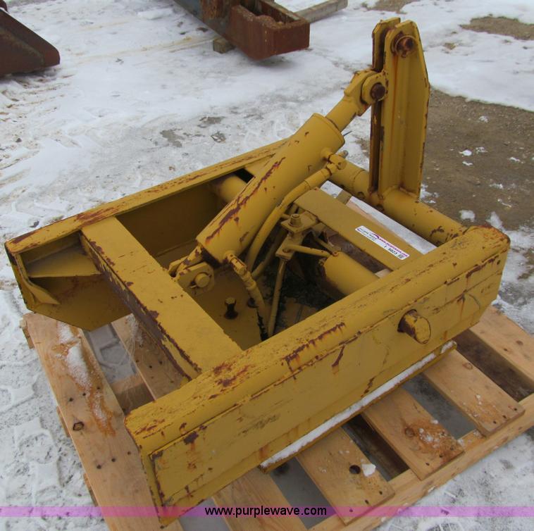 image for item I9823 Husting hitch front motor grader attachment