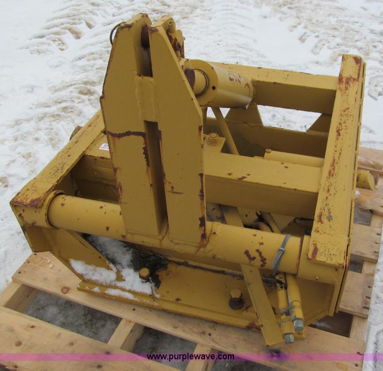 image for item I9823 Husting hitch front motor grader attachment