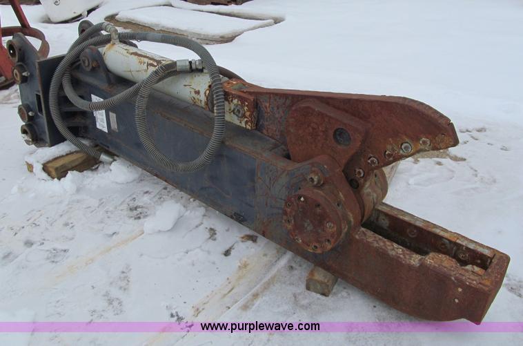 image for item I9824 2004 Dyatec SDR40 hydraulic shear attachment