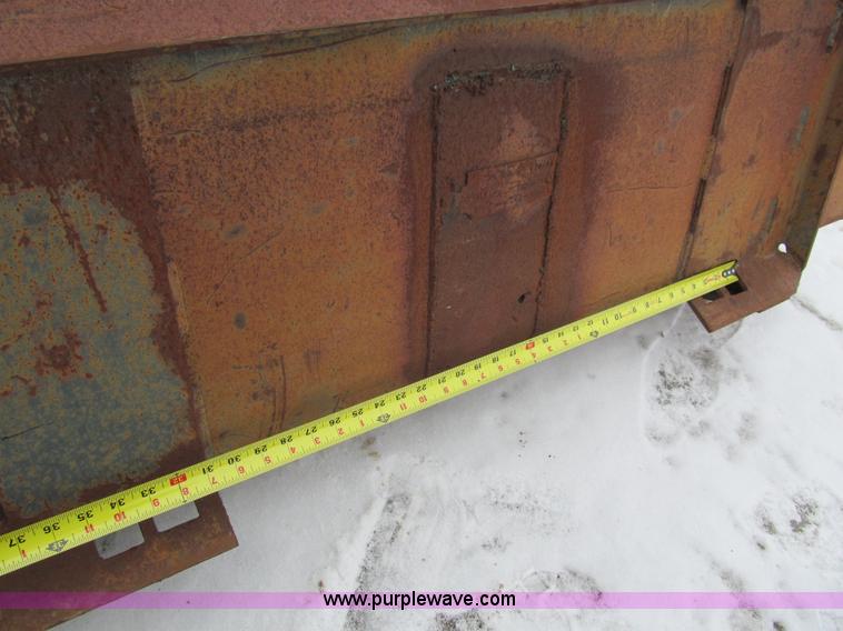 image for item I9825 60" skid steer bucket