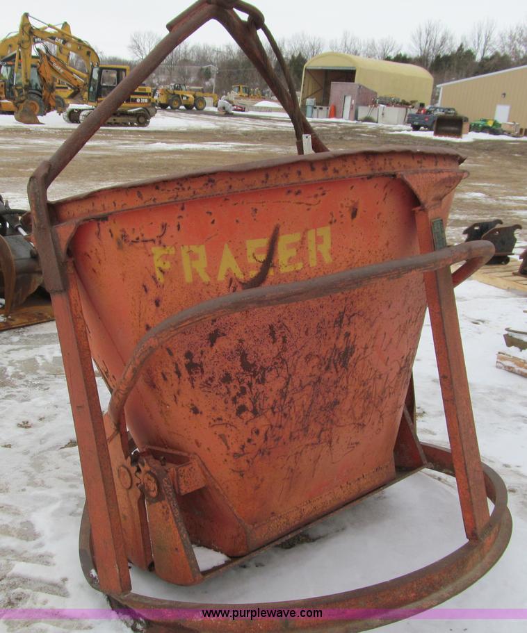 image for item I9826 Erie concrete bucket attachment