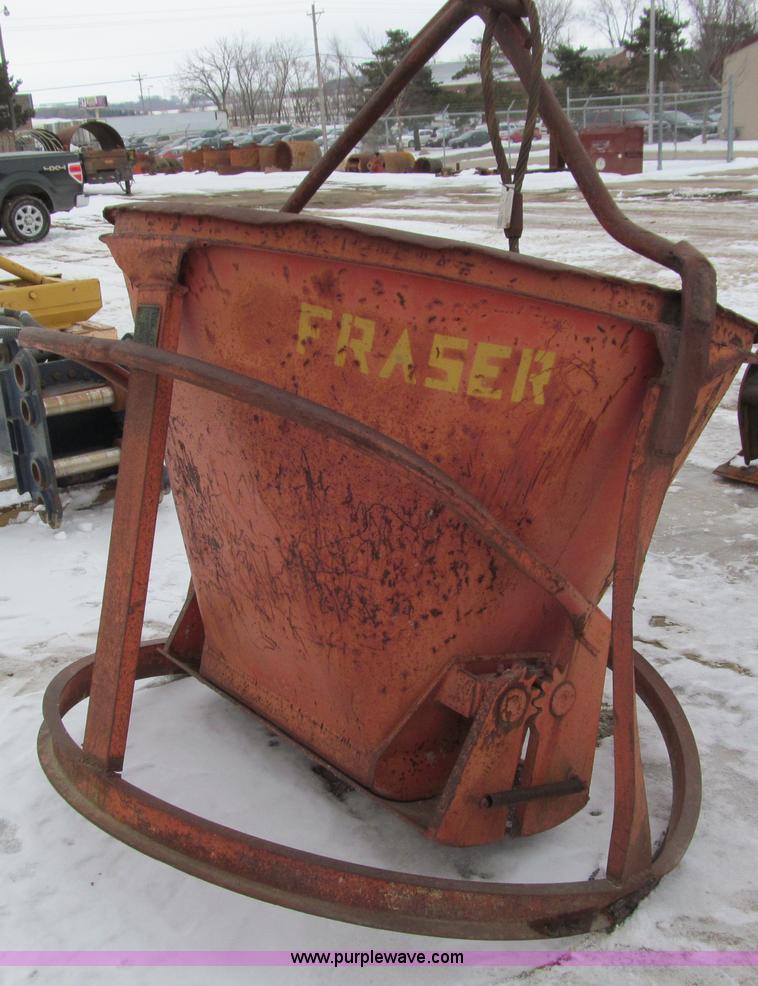 image for item I9826 Erie concrete bucket attachment