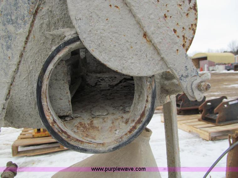 image for item I9830 Chem-Grout grout mixing machine