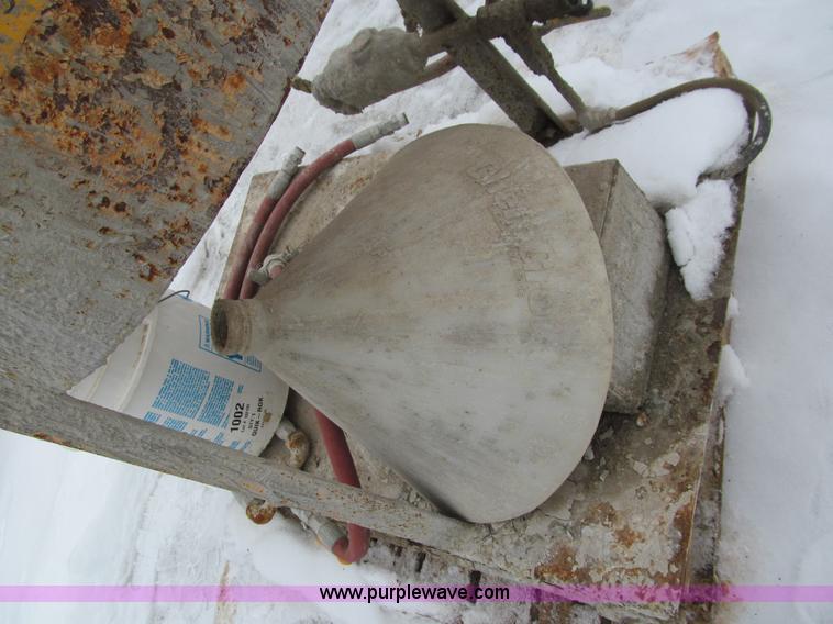 image for item I9830 Chem-Grout grout mixing machine