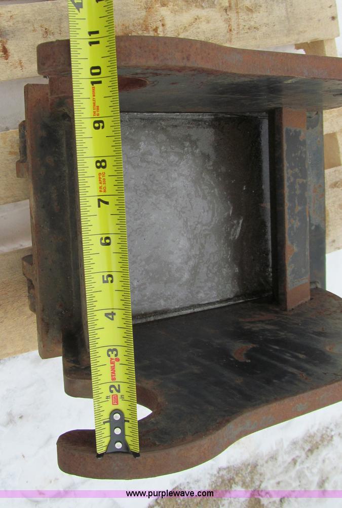 image for item I9832 Stanley hammer attachment plate