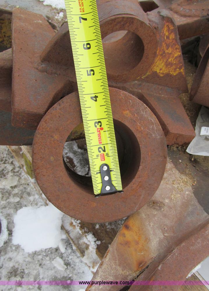 image for item I9834 CF hydraulic excavator thumb parts