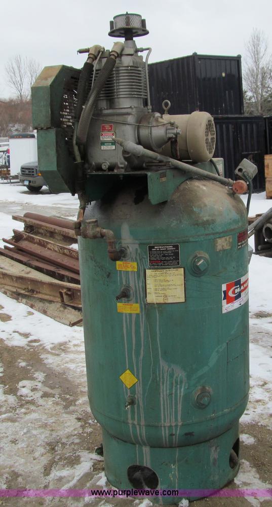 image for item I9838 1981 Champion VRV5-12 air compressor