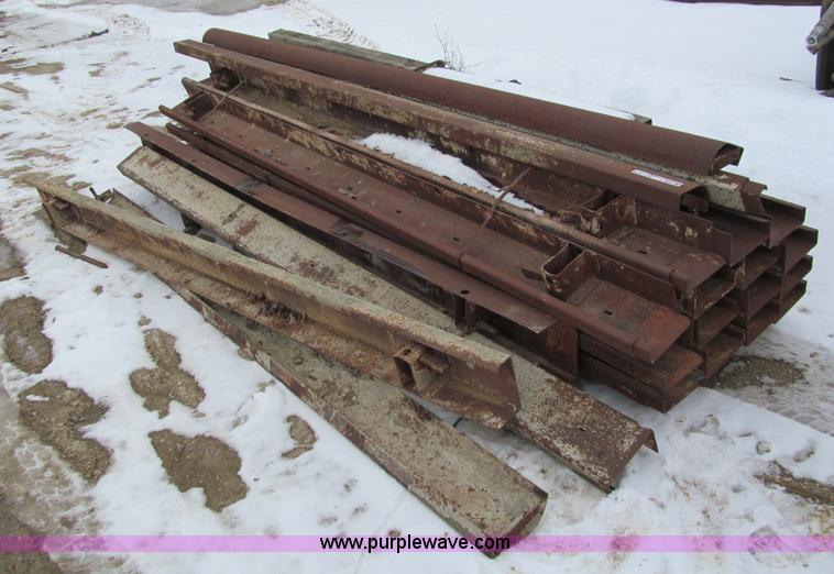 image for item I9839 Assorted concrete forms