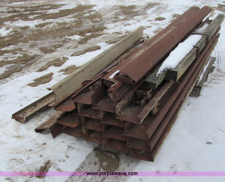 image for item I9839 Assorted concrete forms