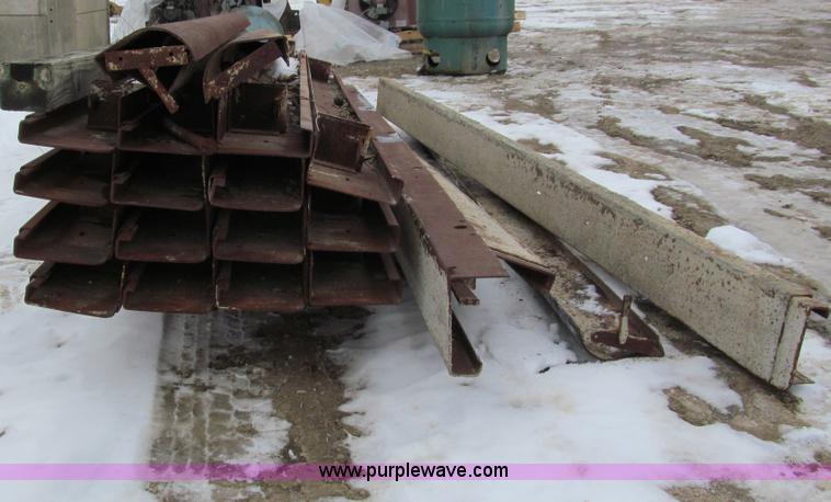 image for item I9839 Assorted concrete forms