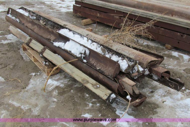 image for item I9839 Assorted concrete forms