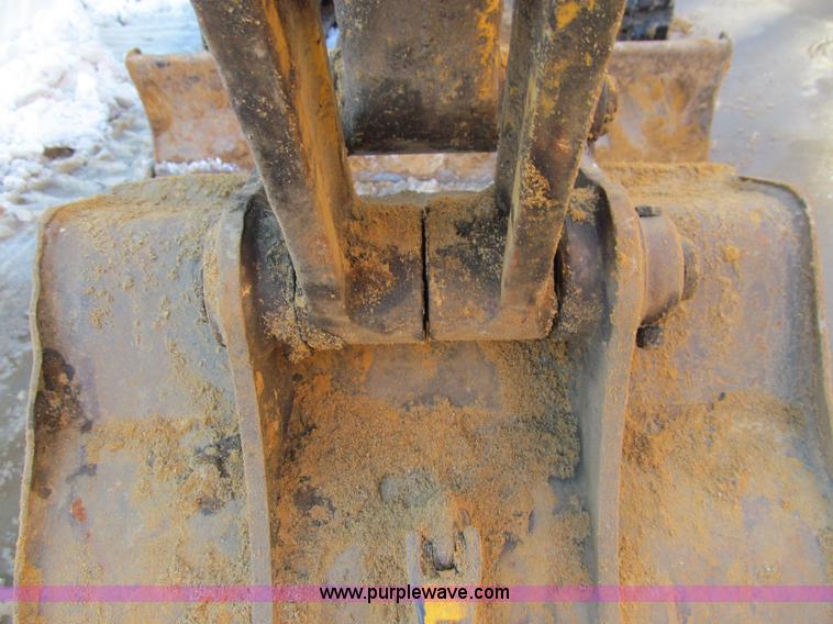 image for item I9840 2002 Caterpillar 303.5 mini excavator