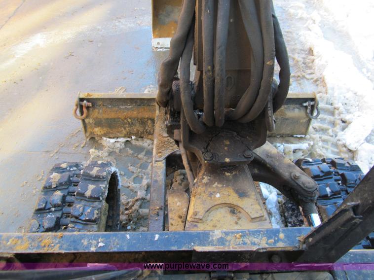image for item I9840 2002 Caterpillar 303.5 mini excavator