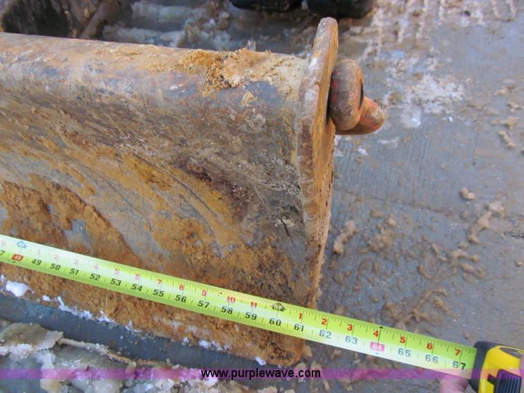 image for item I9840 2002 Caterpillar 303.5 mini excavator