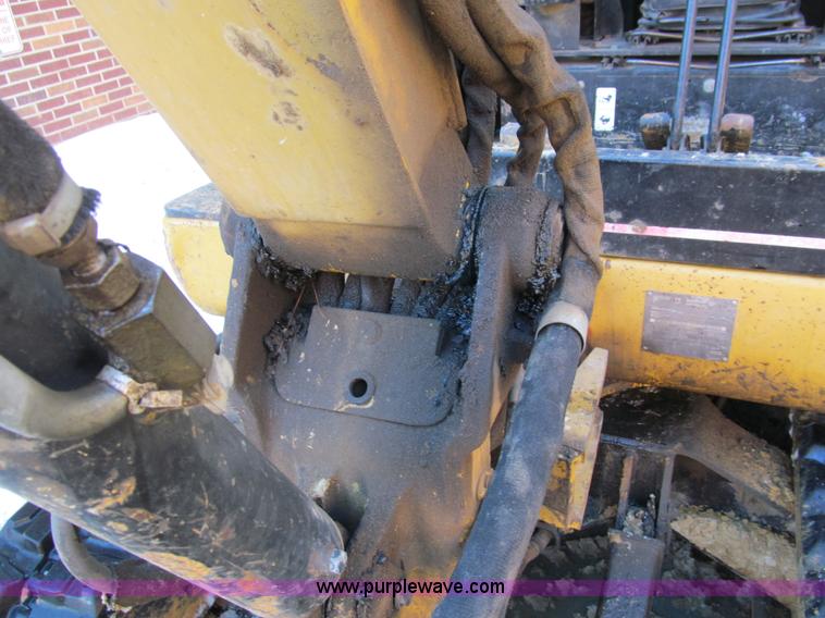 image for item I9840 2002 Caterpillar 303.5 mini excavator