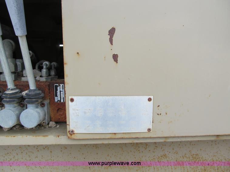 image for item I9841 2007 Peerless portable rip rap plant