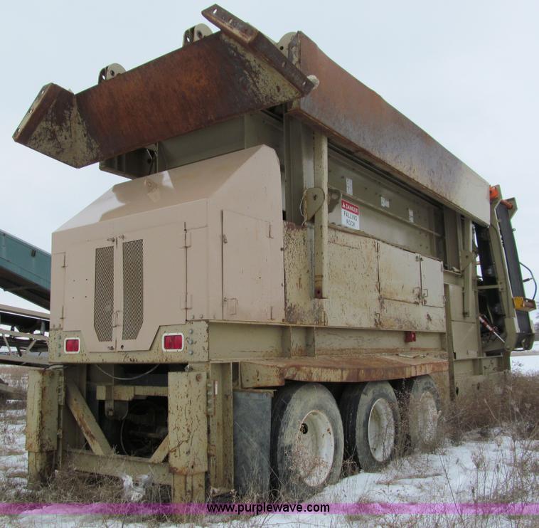 image for item I9841 2007 Peerless portable rip rap plant