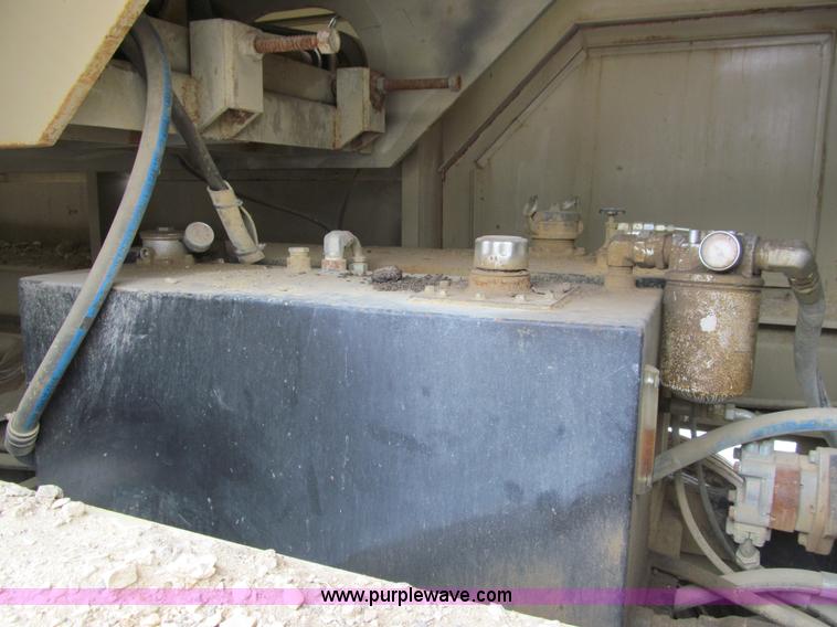 image for item I9841 2007 Peerless portable rip rap plant