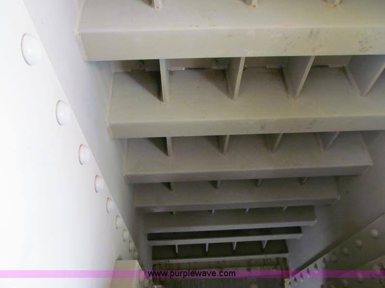 image for item I9841 2007 Peerless portable rip rap plant