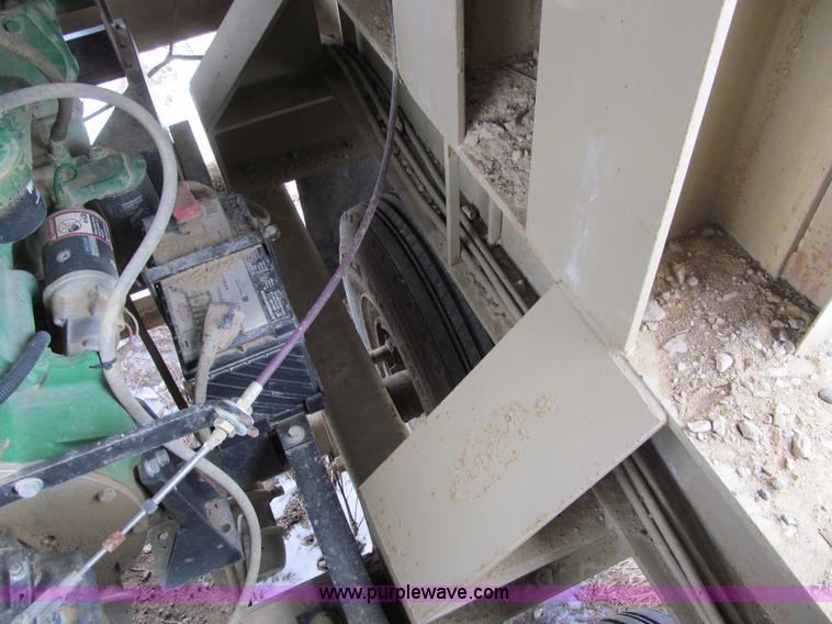 image for item I9841 2007 Peerless portable rip rap plant