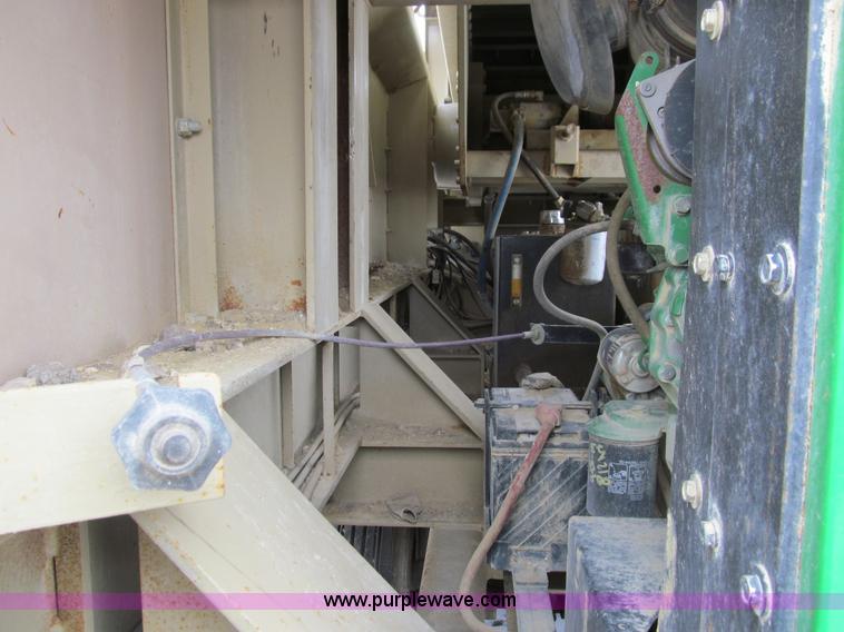 image for item I9841 2007 Peerless portable rip rap plant