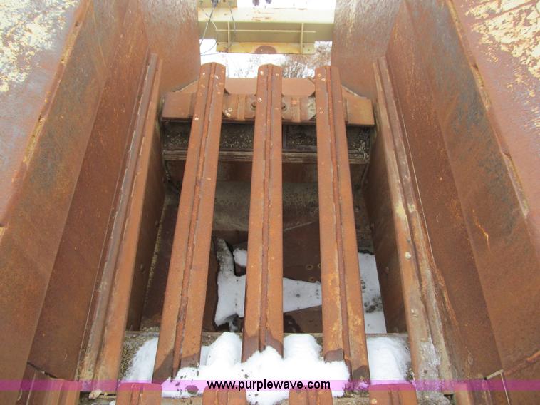 image for item I9841 2007 Peerless portable rip rap plant