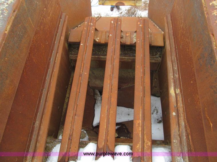 image for item I9841 2007 Peerless portable rip rap plant