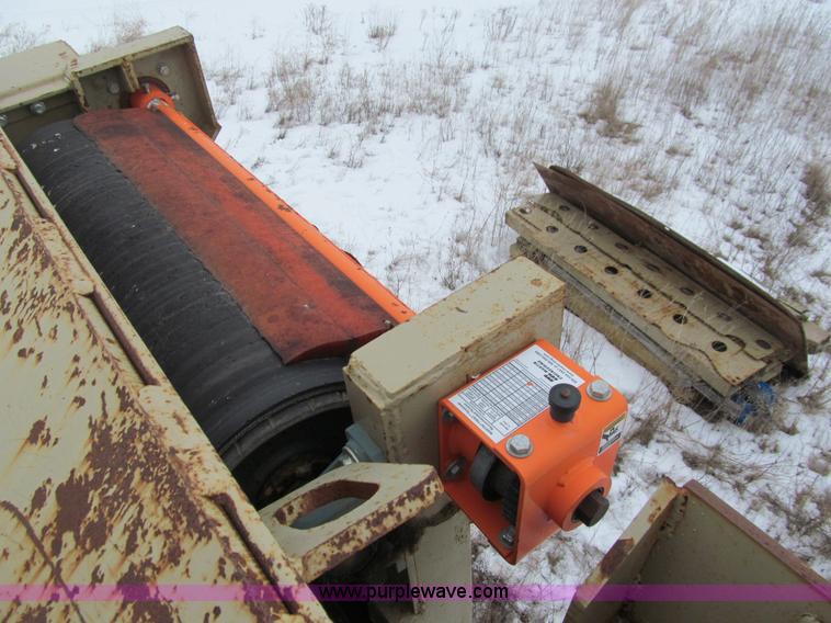 image for item I9841 2007 Peerless portable rip rap plant