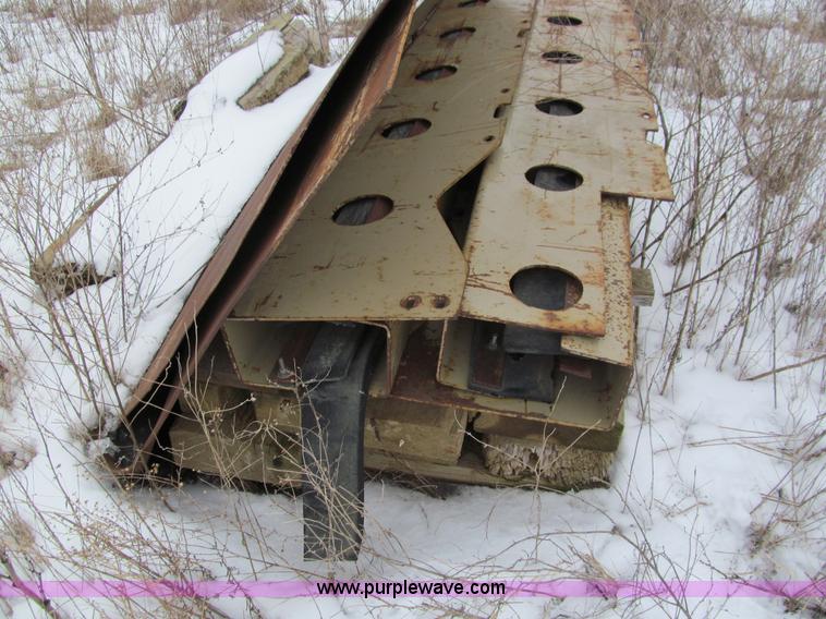 image for item I9841 2007 Peerless portable rip rap plant