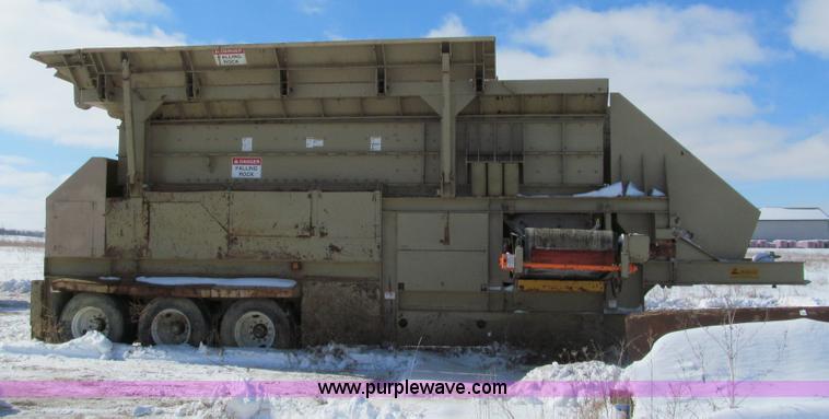 image for item I9841 2007 Peerless portable rip rap plant