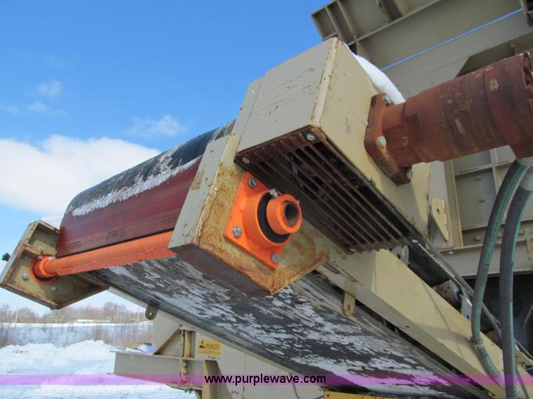 image for item I9841 2007 Peerless portable rip rap plant