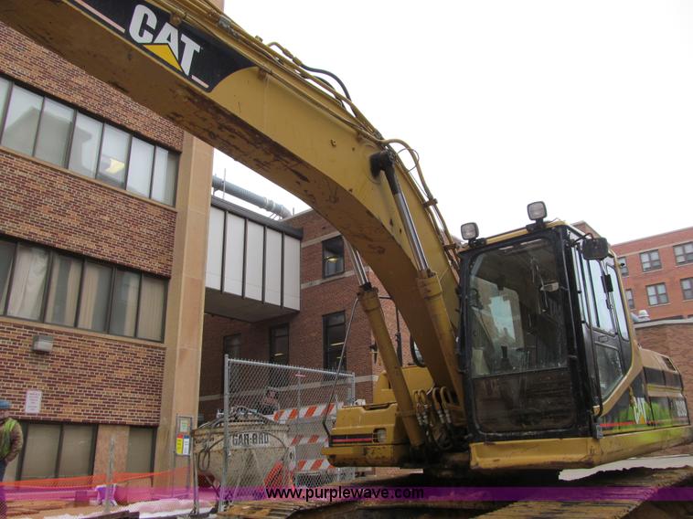 image for item I9842 1998 Caterpillar 320BL  excavator