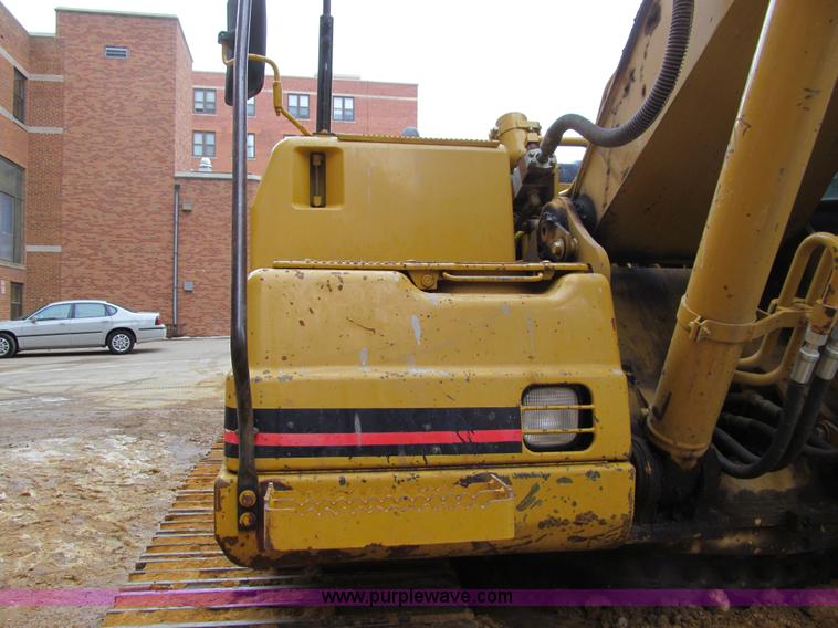 image for item I9842 1998 Caterpillar 320BL  excavator