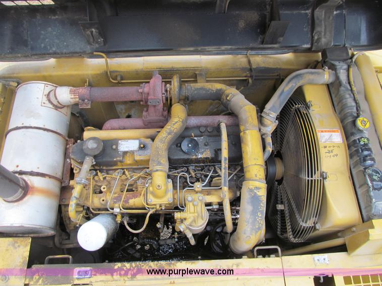 image for item I9842 1998 Caterpillar 320BL  excavator