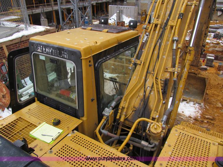image for item I9842 1998 Caterpillar 320BL  excavator
