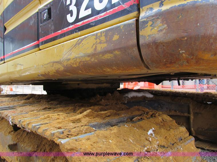 image for item I9842 1998 Caterpillar 320BL  excavator