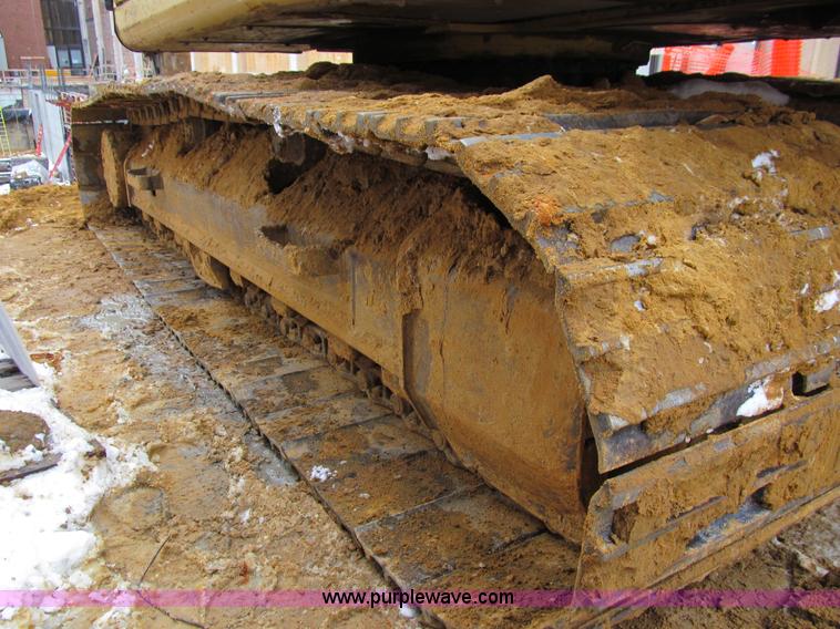 image for item I9842 1998 Caterpillar 320BL  excavator