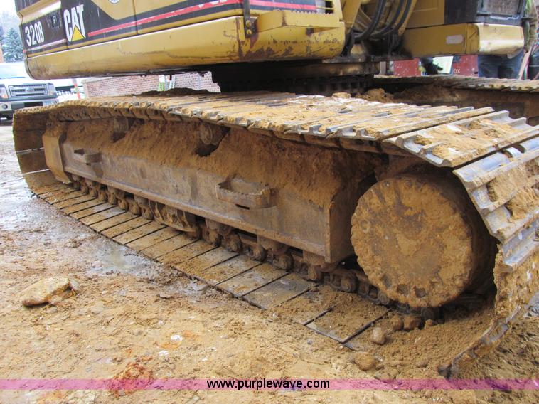 image for item I9842 1998 Caterpillar 320BL  excavator