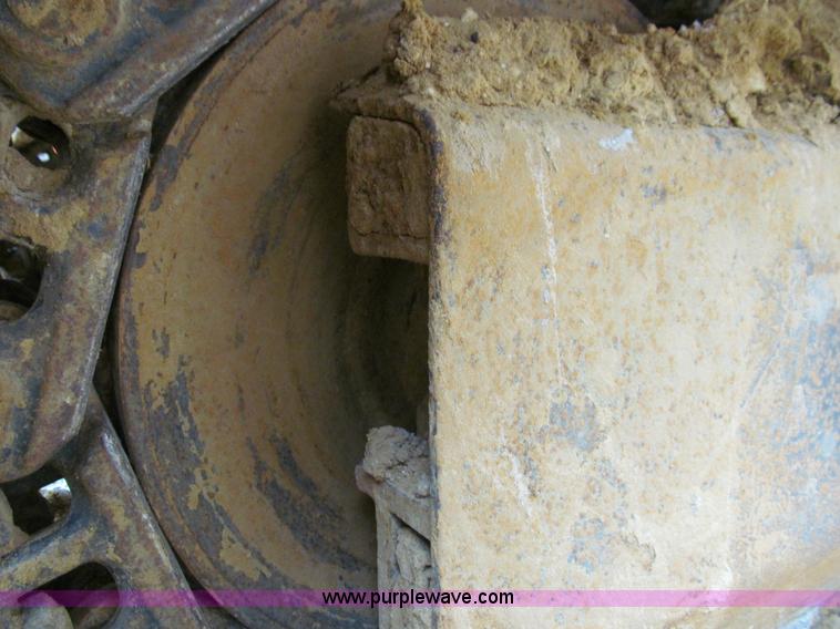 image for item I9842 1998 Caterpillar 320BL  excavator