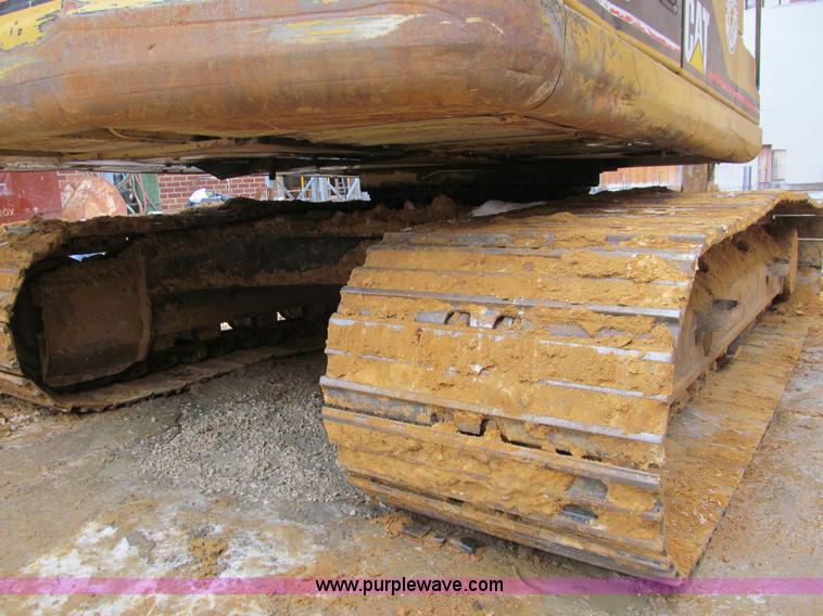 image for item I9842 1998 Caterpillar 320BL  excavator