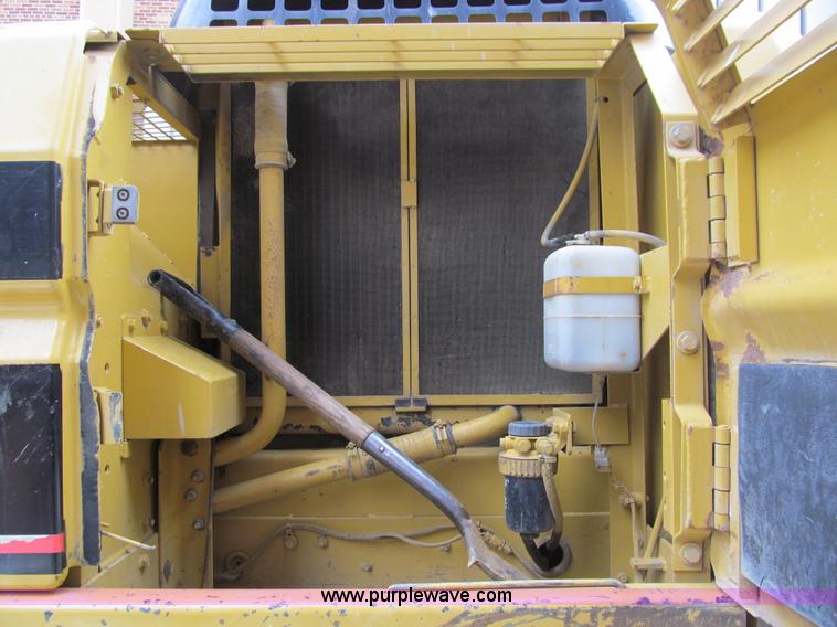 image for item I9842 1998 Caterpillar 320BL  excavator