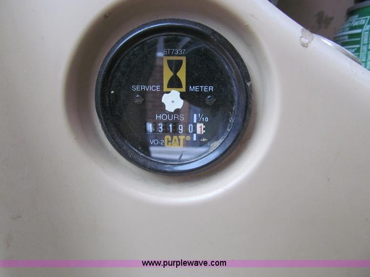 image for item I9842 1998 Caterpillar 320BL  excavator