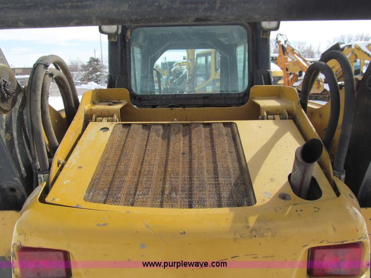 image for item I9844 2003 Caterpillar 257 track skid steer