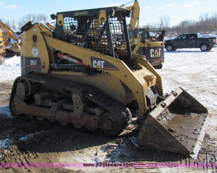 image for item I9845 2003 Caterpillar 267 track skid steer