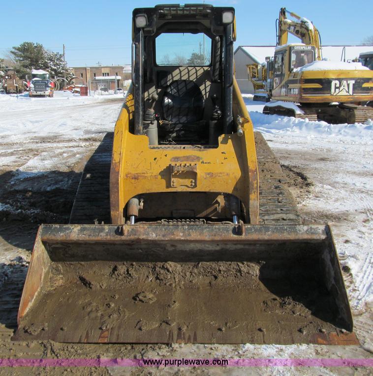image for item I9845 2003 Caterpillar 267 track skid steer