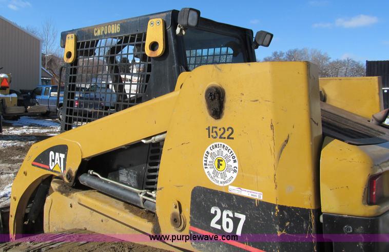 image for item I9845 2003 Caterpillar 267 track skid steer