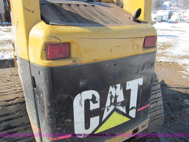 image for item I9845 2003 Caterpillar 267 track skid steer